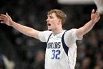 又一个第一！弗拉格仅用33分33秒砍50+ NBA历史新秀用时最短